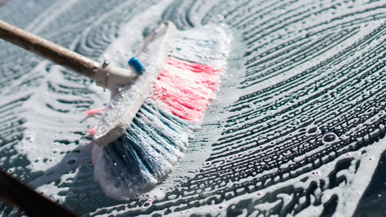 self-serve car wash Snohomish County brush paint damage